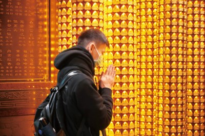 每逢大考前夕,就有不少考生前來台北文昌宮參拜,祈求能取得好成績。 每逢大考前夕,就有不少考生前來台北文昌宮參拜,祈求能取得好成績。