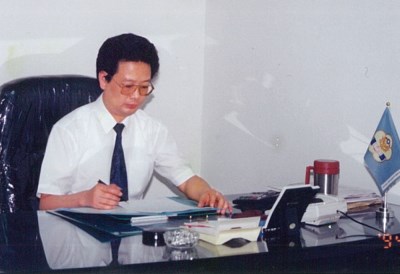 許慶鐘從創業初期(圖)就認為,要讓建築品質更好,端看蓋房子的人是否願意多花一點成本,以及注重細節。(鑫建築提供) 許慶鐘從創業初期(圖)就認為,要讓建築品質更好,端看蓋房子的人是否願意多花一點成本,以及注重細節。(鑫建築提供)