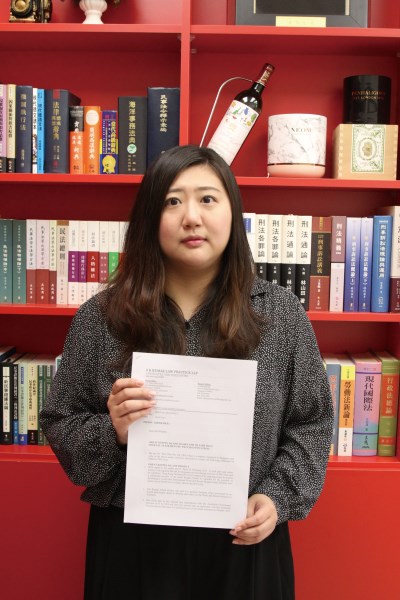 新加坡長江集團透過律師發表聲明澄清,強調絕無詐欺,買島交易為事實,交易過程存在。 新加坡長江集團透過律師發表聲明澄清,強調絕無詐欺,買島交易為事實,交易過程存在。