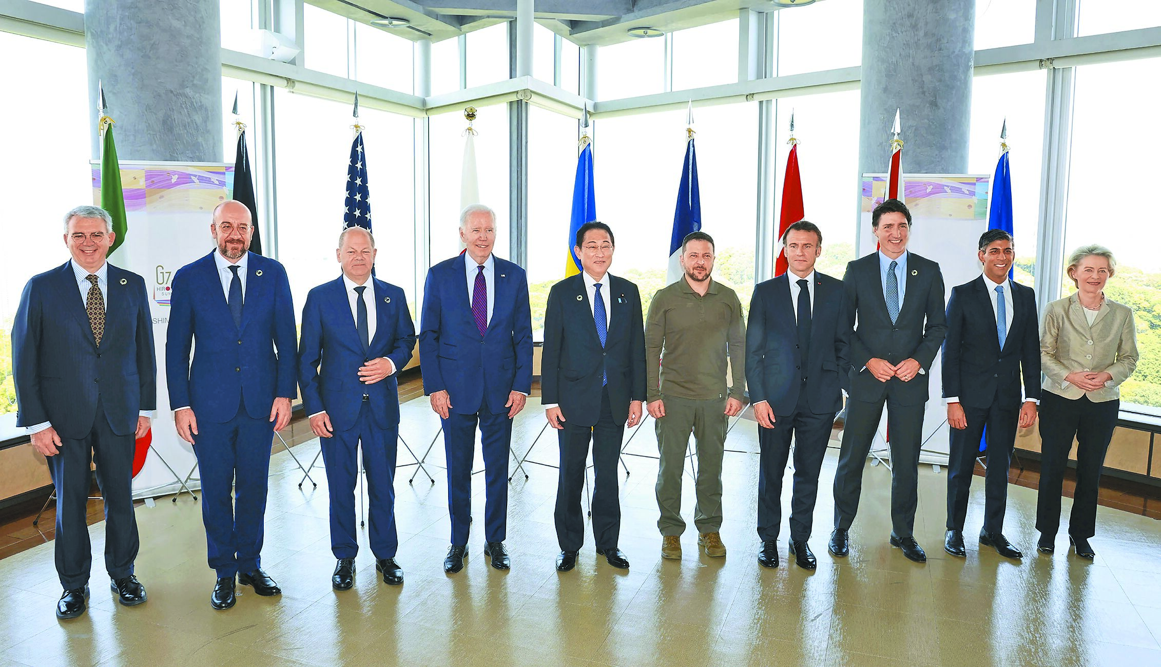 G7領導人與烏克蘭總統澤倫斯基6日舉行視訊會議後發表聲明,關切台灣與南海局勢。圖為5月在日本廣島召開的G7峰會。(美聯社) image