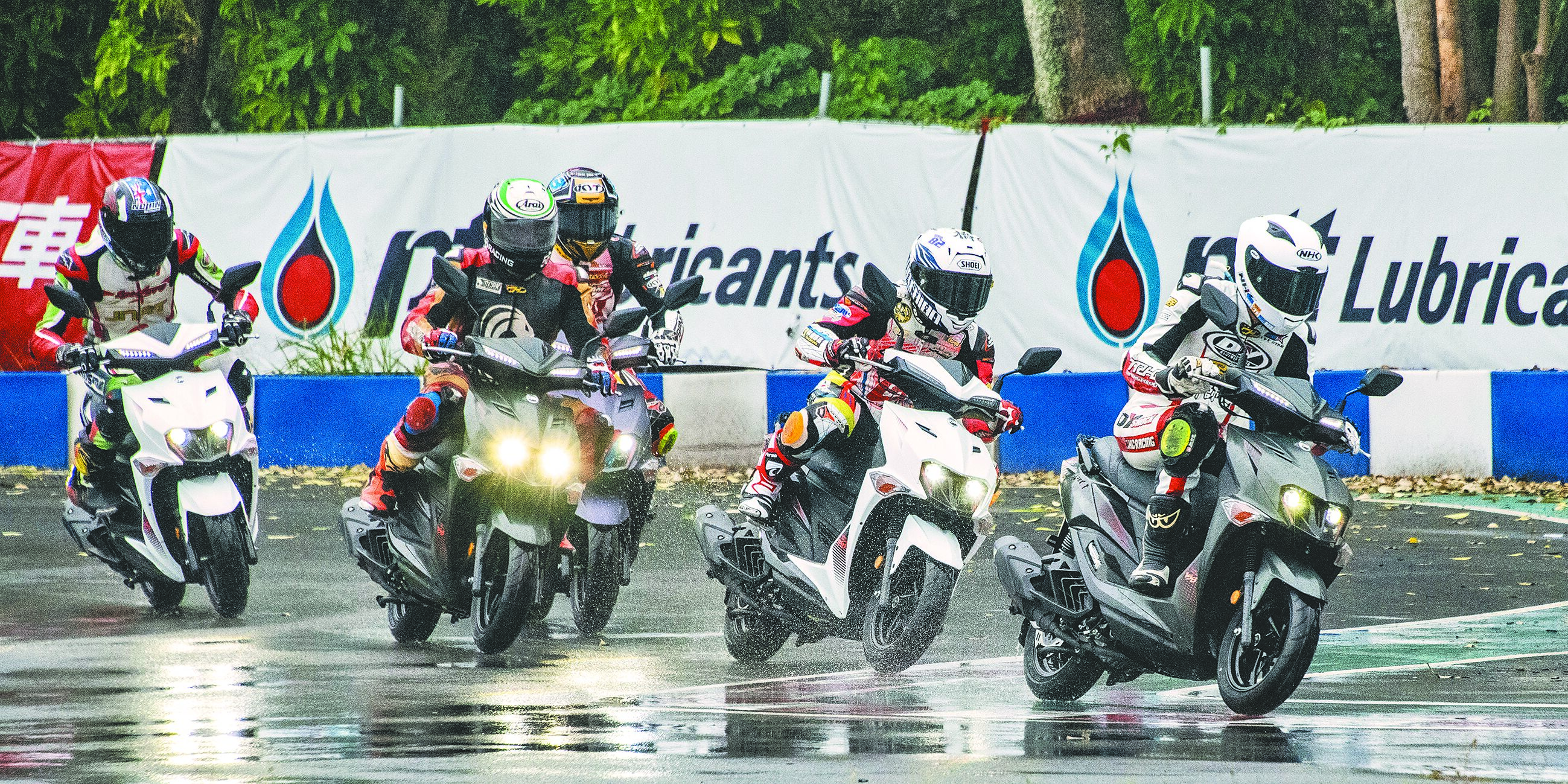 SYM JET SL+不僅維持車款濃厚的賽事DNA,更以「控.制.馭」3項主軸為核心,滿足市場對於性能的渴望。(陳大任攝) image