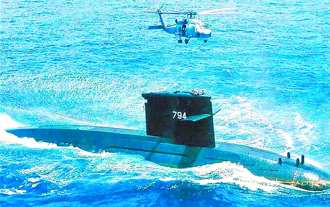 海虎潛艦落水張姓士官妻求助白沙屯媽祖獲2線索,許願若找到人跟隨遶境5年。(本報資料照片) image