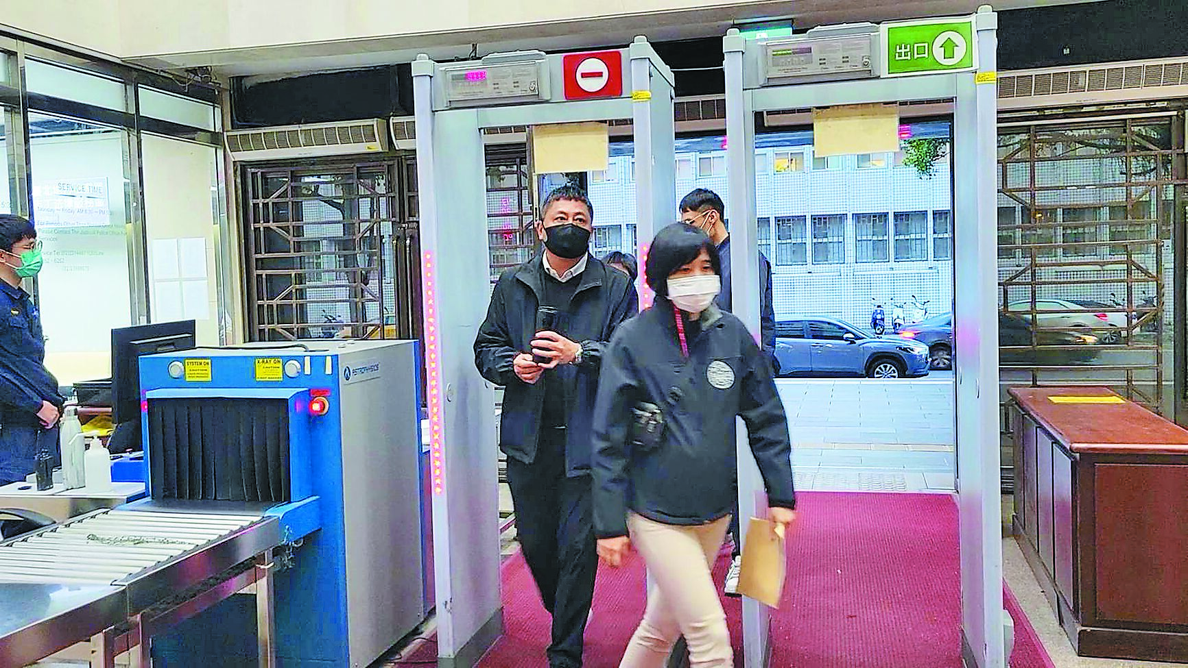 知名製藥公司杏輝藥品的上櫃子公司「杏國新藥」2022年傳出內線交易疑雲,檢調20日約談杏國、杏輝公司副董李易達。(陳志賢攝) image