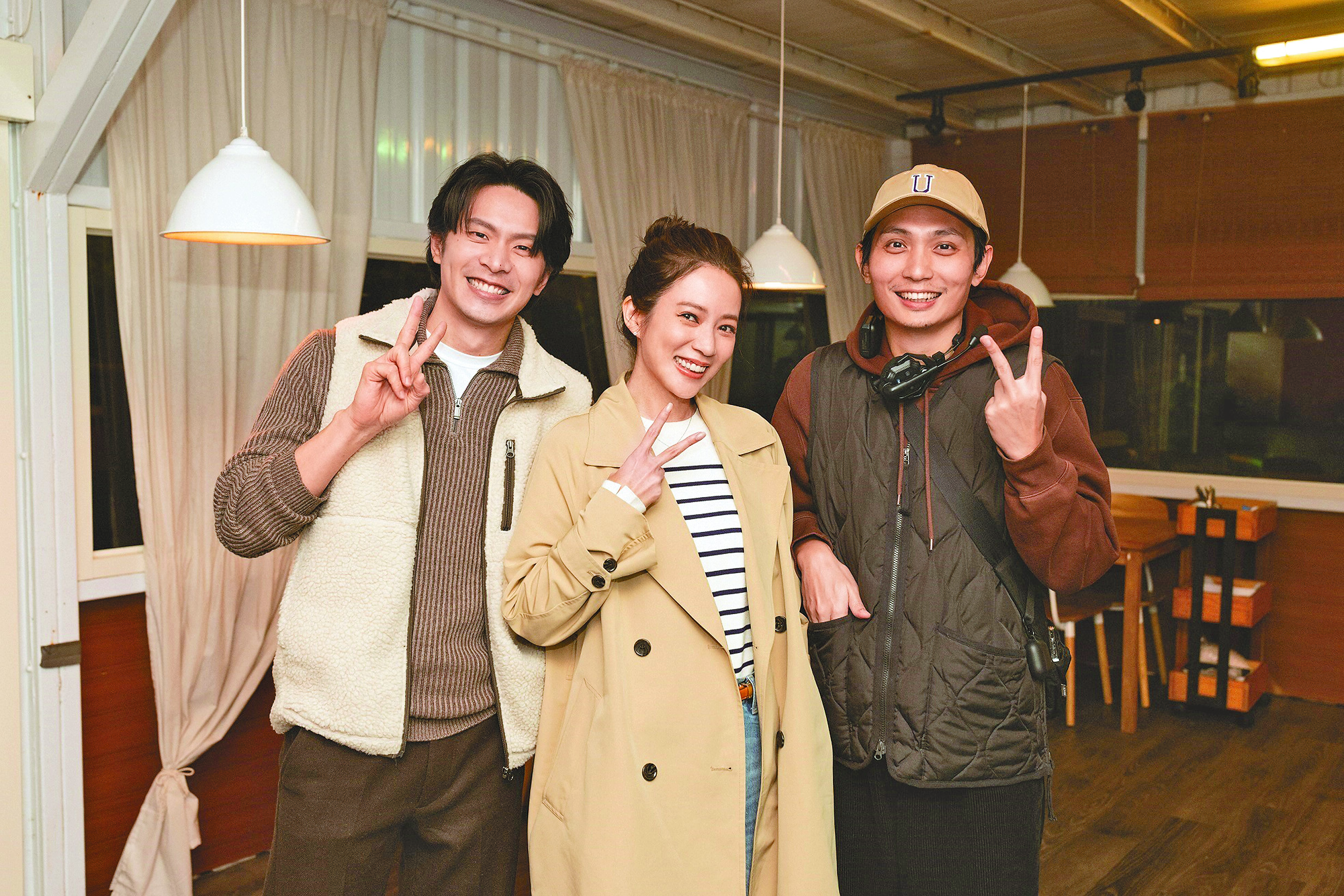 高宇蓁(中)近日推出新歌MV,邀來姚淳耀(左)與導演殷振豪合作。(鵲兒喜娛樂經紀提供) image