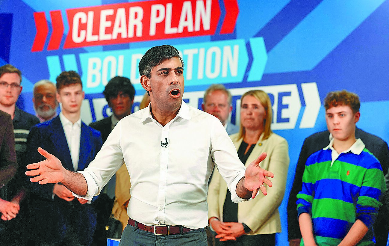 英國保守黨籍首相蘇納克近日發出嚴厲警告,指若工黨勝選,工黨黨魁施凱爾將對英國造成「不可逆轉的損害」。(路透) image