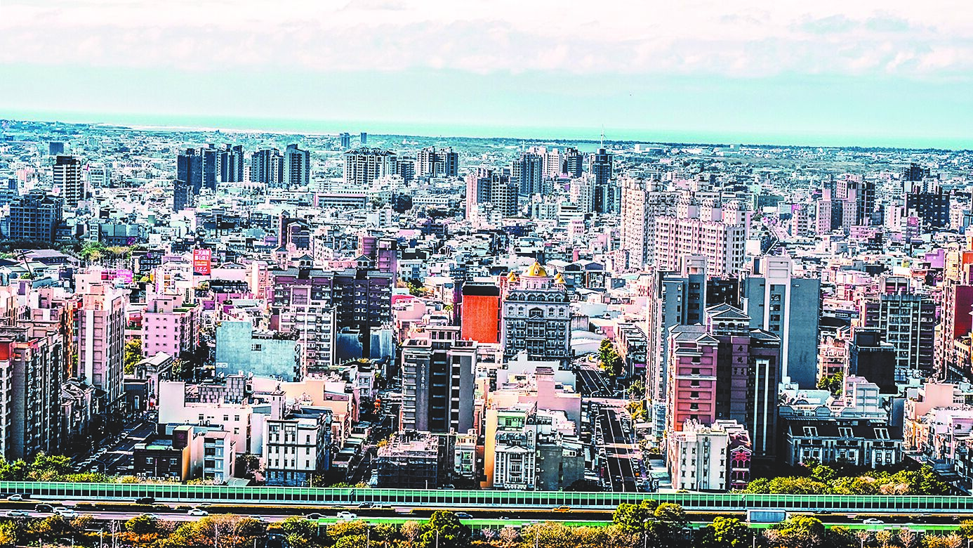 據統計,2024擁有非自住住宅共54.6萬人,較前一年減少1.7萬人。(本報資料照片) image