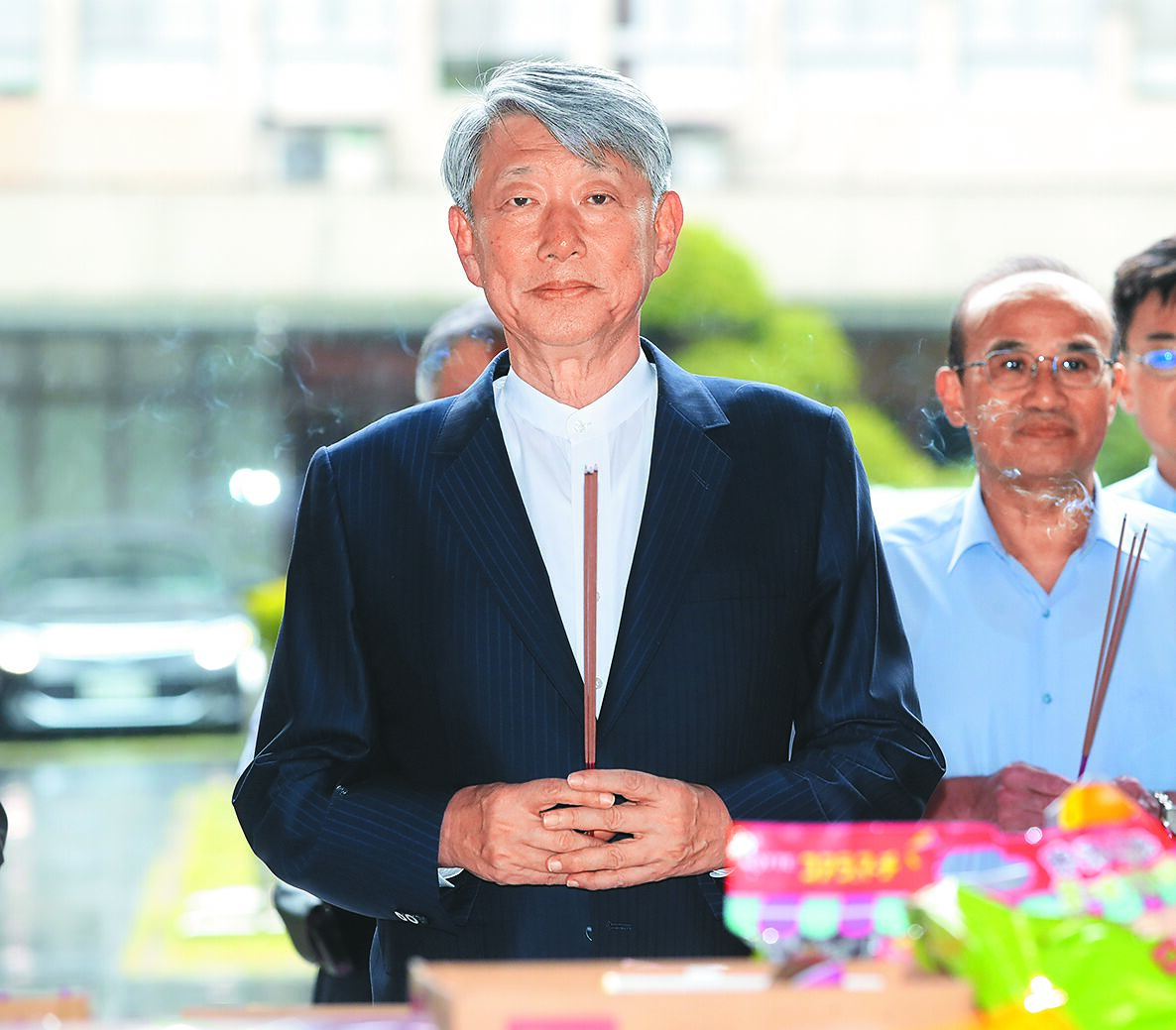 經濟部長郭智輝12日在經濟部中元祈福祭典活動時表示,如果國會支持補貼台電,那漲價的機率就不高。(陳君瑋攝) image