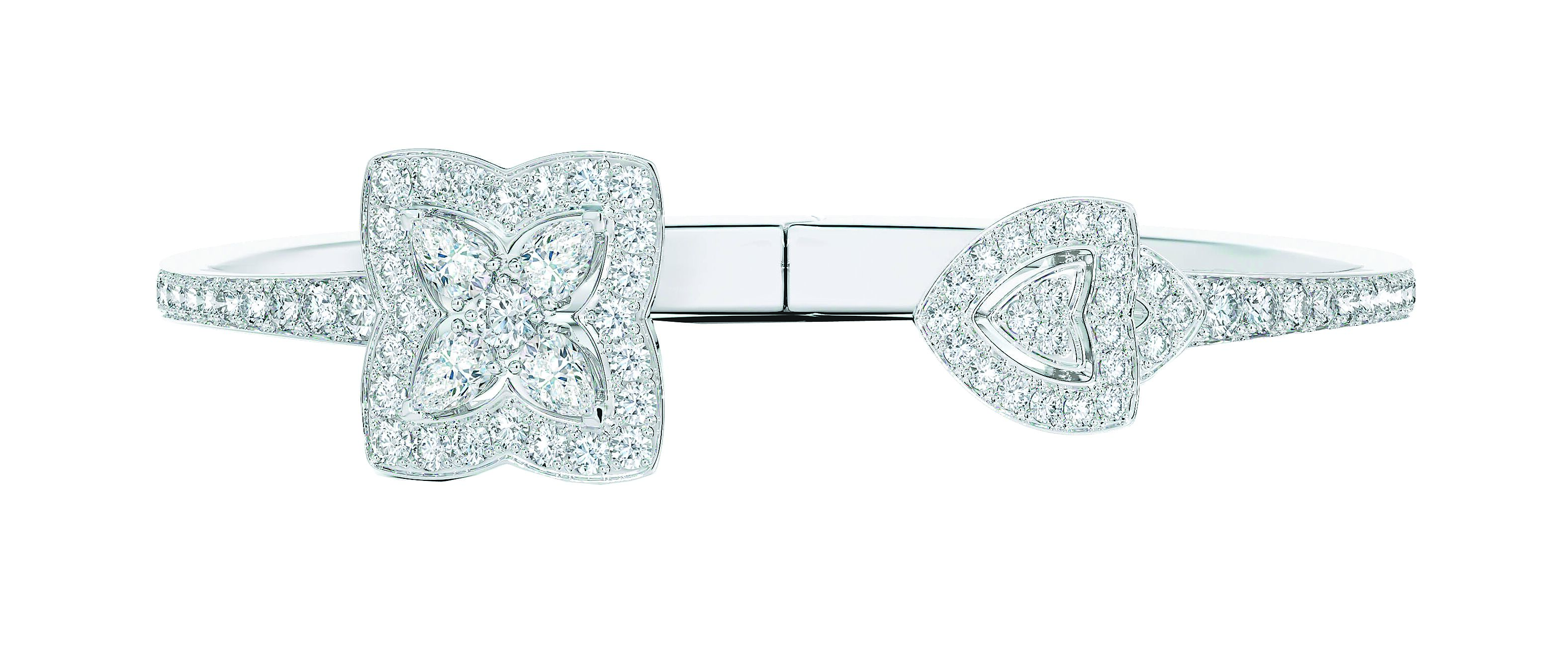De Beers Enchanted Lotus 1白K金鑽石手鐲,89萬5000元。(De Beers提供) De Beers Enchanted Lotus 1白K金鑽石手鐲,89萬5000元。(De Beers提供)