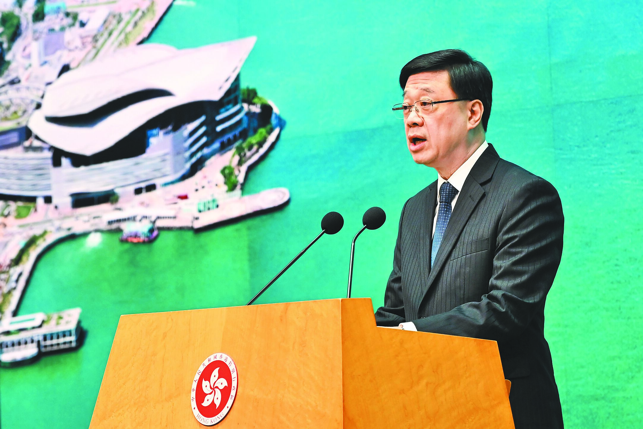 香港特區行政長官李家超12日表示,希望與其他經濟體包括美國發展公平及自由的貿易關係,並在互相尊重原則下,推動互利共贏的貿易關係。(中新社) image