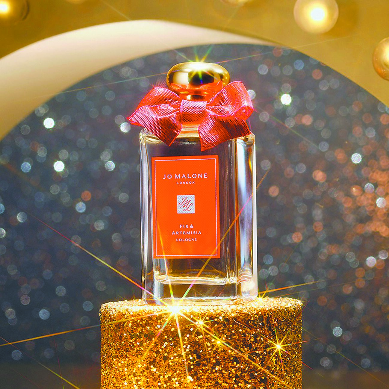 新光三越Jo Malone London冷杉與艾蒿香水30ml,推薦價3000元。(新光三越提供) 新光三越Jo Malone London冷杉與艾蒿香水30ml,推薦價3000元。(新光三越提供)