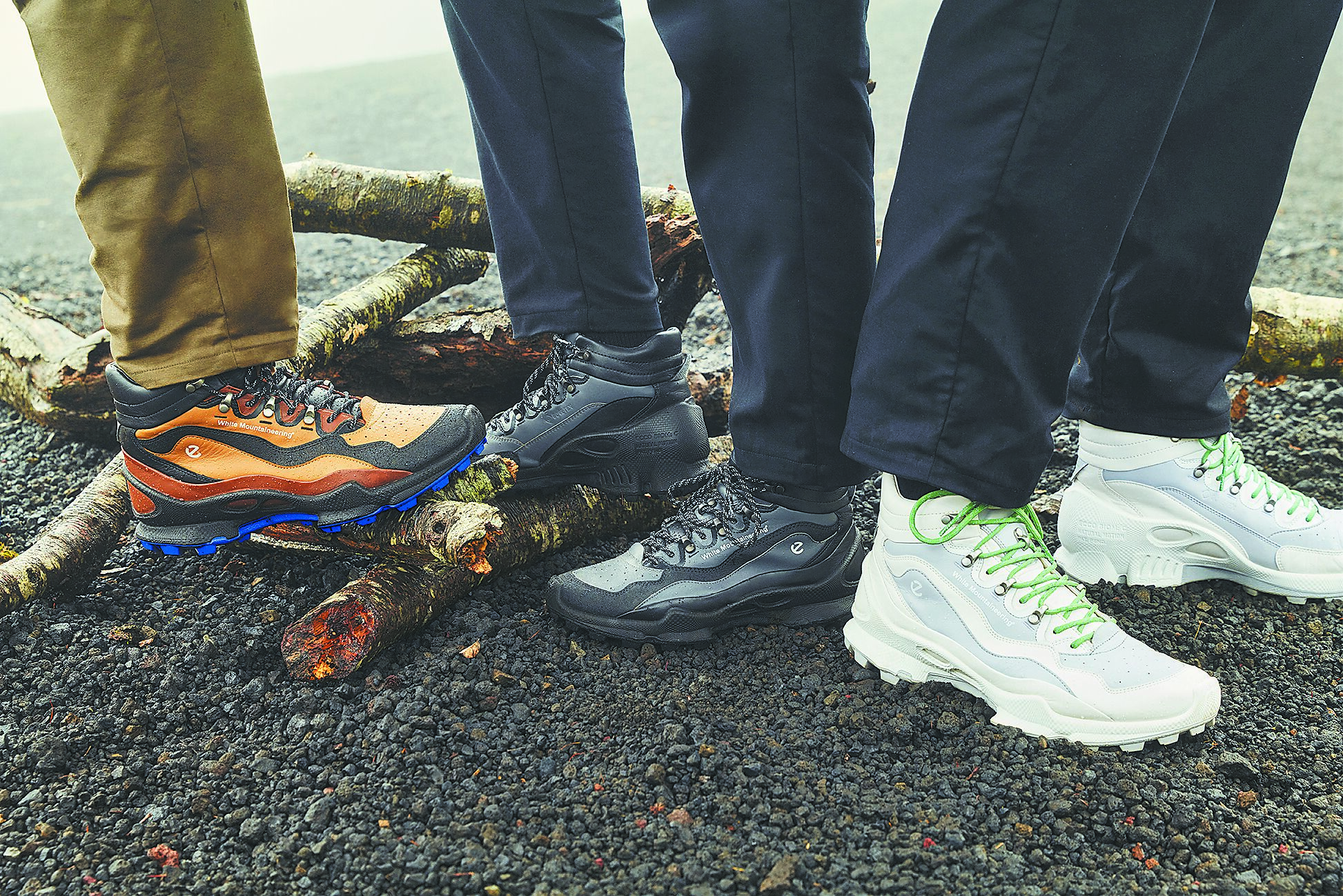 ECCO X White Mountaineering限量聯名膠囊系列包括「BIOM C-TRAIL」戶外運動鞋靴,共有低筒、靴款、套入式三種鞋型。(ECCO提供) ECCO X White Mountaineering限量聯名膠囊系列包括「BIOM C-TRAIL」戶外運動鞋靴,共有低筒、靴款、套入式三種鞋型。(ECCO提供)