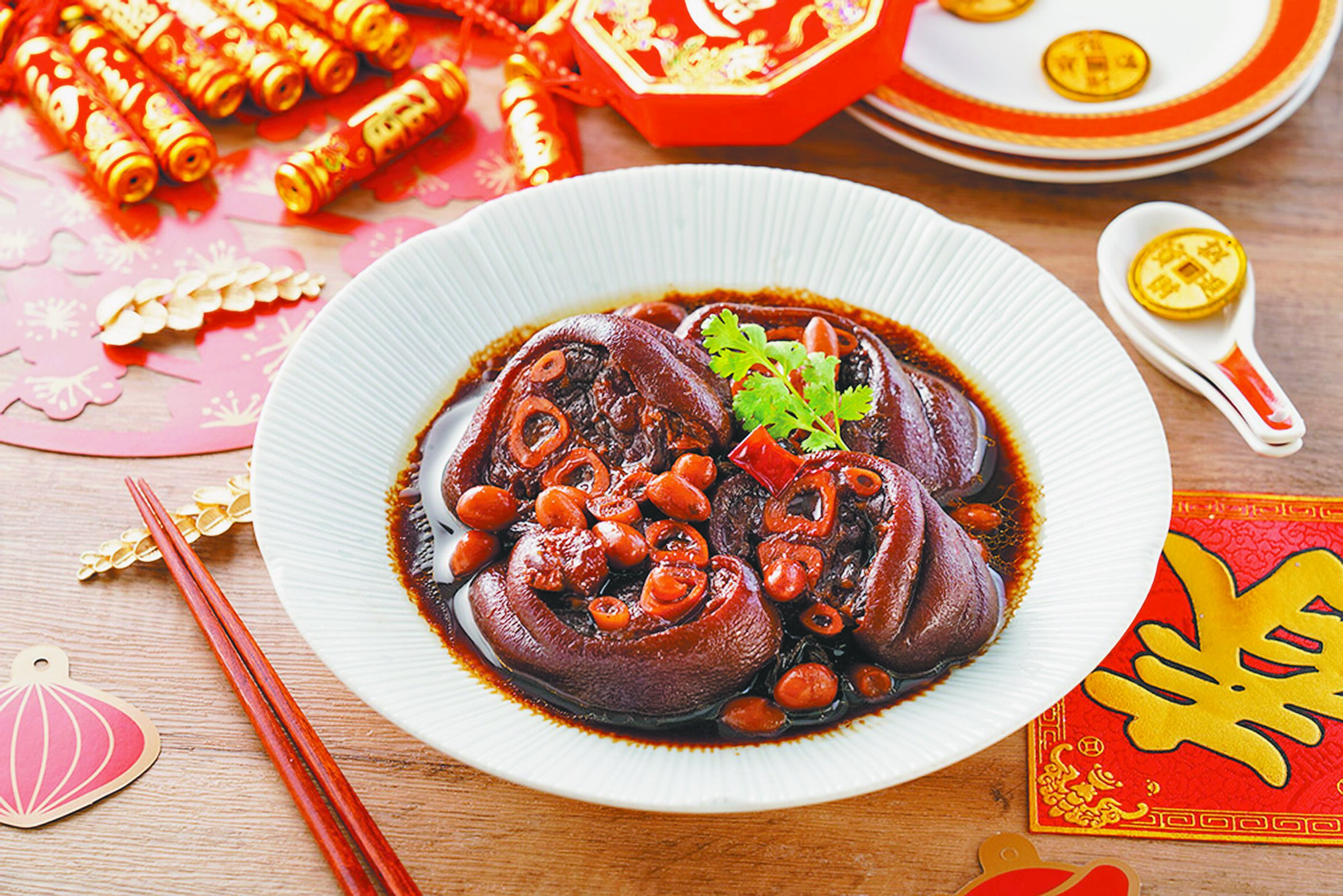 愛買金賞軒花生煨豬腳,799元。(愛買提供) 愛買金賞軒花生煨豬腳,799元。(愛買提供)