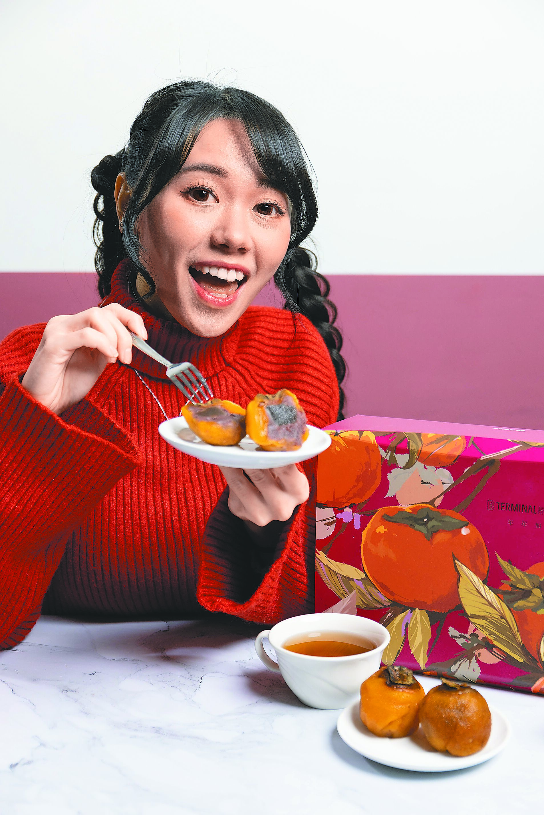 「如意柿」融合中式與日式甜點風味,是市面上非常獨特商品。(復興航棧提供) 「如意柿」融合中式與日式甜點風味,是市面上非常獨特商品。(復興航棧提供)