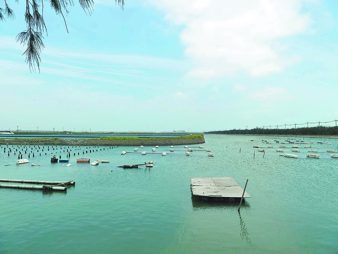 雲林縣政府推動「台西智慧綠色產業園區」,希望除了綠能,也能引進更多元的產業進駐。(張朝欣攝) image