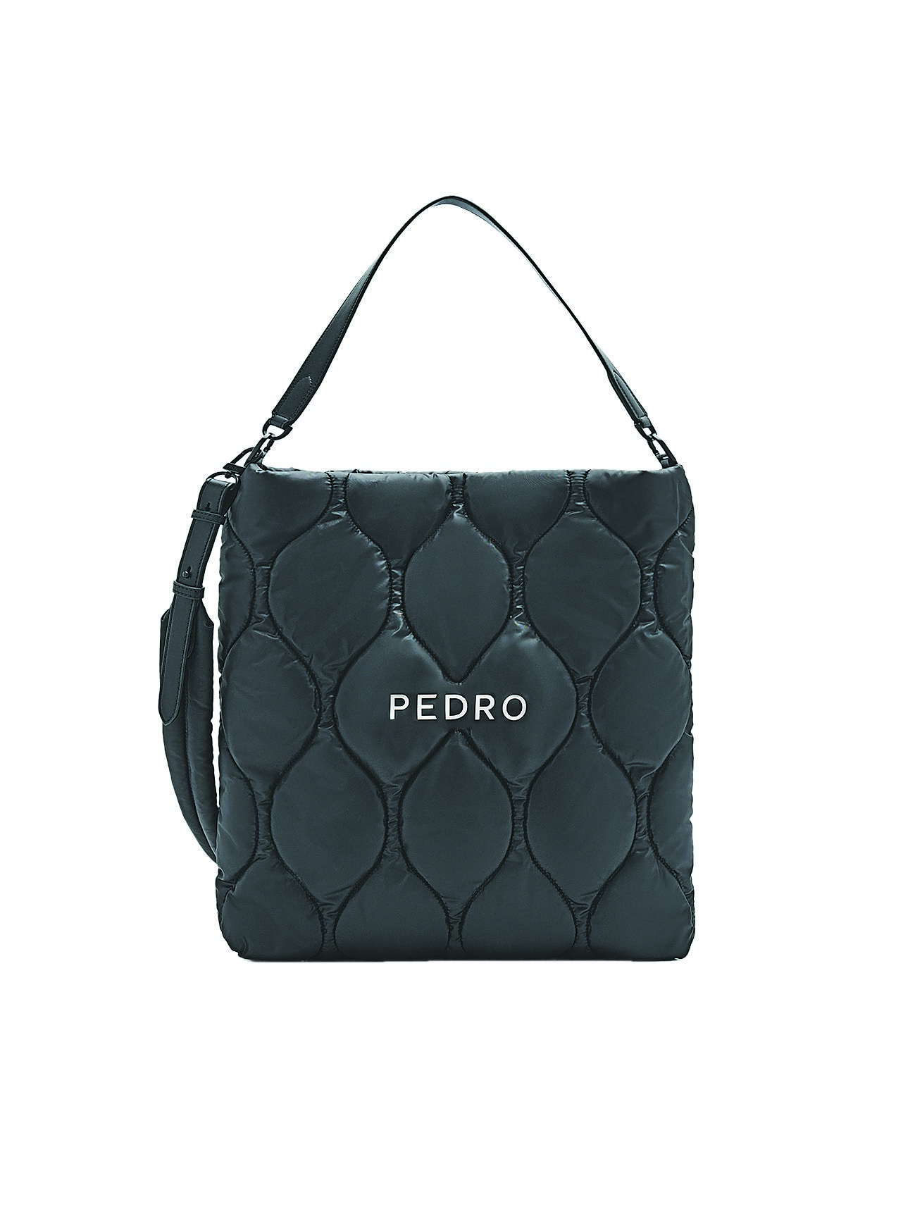 PEDRO台灣限定,絎縫單肩托特包,黑色,3290元。(PEDRO提供) PEDRO台灣限定,絎縫單肩托特包,黑色,3290元。(PEDRO提供)