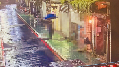2024年7月,台北市大安區某宗教精舍發生命案。女信徒被其他信眾用手推車運回精舍,接著警方就獲報她已全身瘀傷死亡。(警方提供/胡欣男台北傳真) image