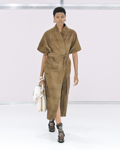 FENDI 2025春夏系列。(FENDI提供) FENDI 2025春夏系列。(FENDI提供)