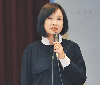 財團法人國家政策研究基金會《2025民生議題調查系列:能源政策民調發布會》17日舉行記者會,基金會執行長柯志恩(見圖)出席,提出能源政策修法建議。(陳俊吉攝) image