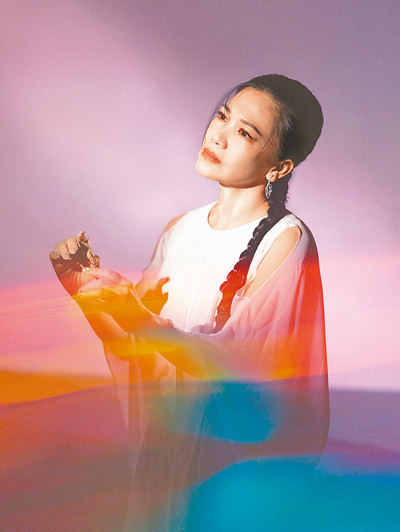 黃妃推出新專輯,日前拍攝新歌MV。(華特唱片提供) image