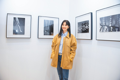 致力於影像創作多年的演員林予晞,帶來攝影專題講座。(新光三越提供) image