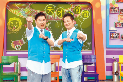 曾國城(左)、徐乃麟11日談及近期演藝圈的各種問題。(華視提供) image