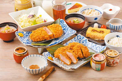 Global Mall南港車站推靜岡勝政豬排「招牌雙人套餐」,原價1170元、會員獨享價999元。(Global Mall提供) Global Mall南港車站推靜岡勝政豬排「招牌雙人套餐」,原價1170元、會員獨享價999元。(Global Mall提供)