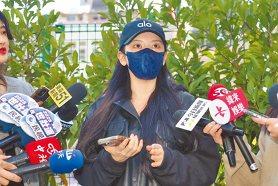 蔡瑞雪21日前往警局報案。(池宗玲攝) image