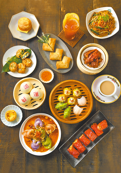 新光三越桃園站前店添好運好運媽咪套餐,特價2098元。(新光三越提供) image