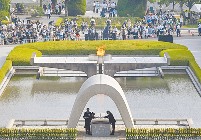 日本廣島和平紀念公園,2024年8月6日舉行原子彈爆炸紀念日活動。(路透) image