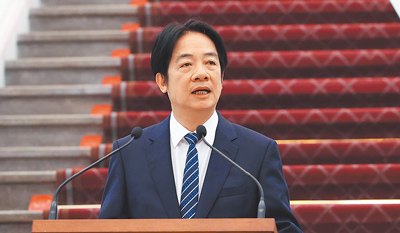 賴清德總統520前雖拋出「併購論」震撼政壇,20日就職周年演說卻格外低調,不見對兩岸關係任何敘述,顯然正在「拔草測風向」。(陳俊吉攝) image