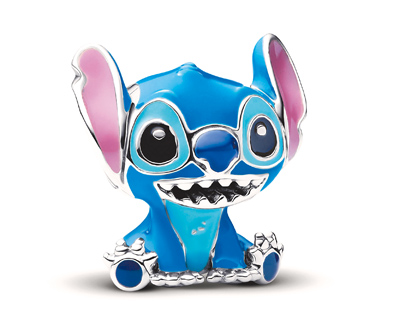 PANDORA《星際寶貝:史迪奇》史迪奇串飾,3080元。(PANDORA提供) PANDORA《星際寶貝:史迪奇》史迪奇串飾,3080元。(PANDORA提供)