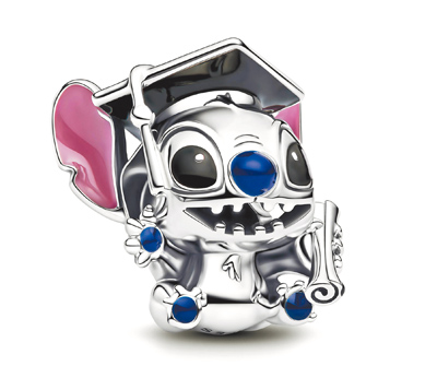 《星際寶貝:史迪奇》畢業造型史迪奇串飾,2880元。(PANDORA提供) 《星際寶貝:史迪奇》畢業造型史迪奇串飾,2880元。(PANDORA提供)