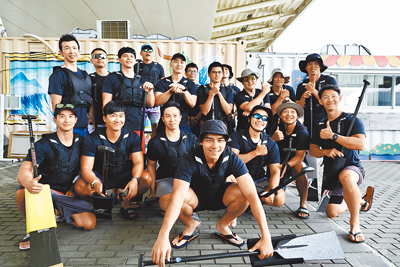 台北市消防猛男26日參加世壯運龍舟賽,最終以第4名作收。(鄧博仁攝) image