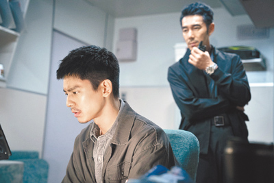 林柏宏在《96分鐘》中突破形象演出拆彈專家,身心靈都挑戰極限。(華影國際提供) image