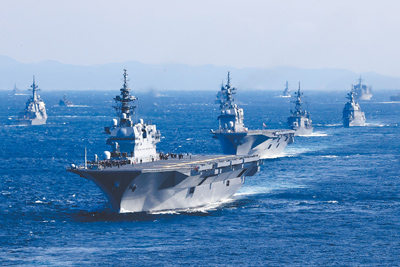 圖為日本海上自衛隊直升機航母出雲號。(美聯社) image