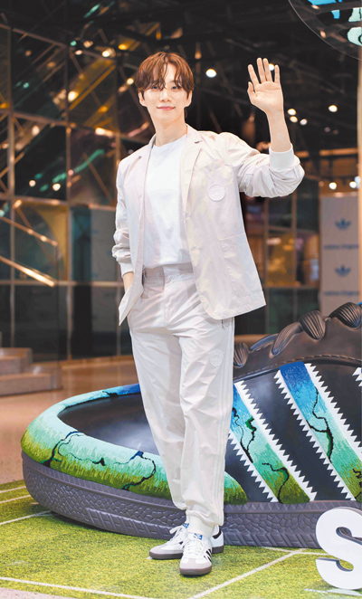 李俊昊連2年獲得AAA演員部門最高榮譽「年度演員」,今年首度擔任主持人。(吳松翰攝) image
