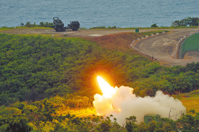 國軍「漢光41演習」實兵演練今(9日)展開,包括「海馬士多管火箭系統」(見圖)等多項新式裝備將首次參演。(本報資料照片) image