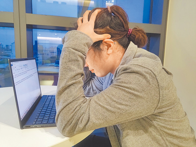 慢性病有年輕化趨勢,30歲出頭的年輕人常將身體警訊視為只是工作累、壓力大。(王家瑜攝) image