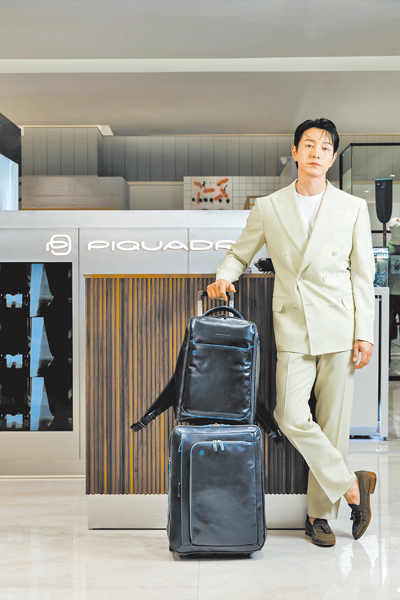韓國演員鄭星一說自己目前飾演的角色,幾乎全部都適合這個品牌。(PIQUADRO提供) image