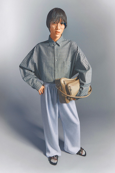 各種充滿Nerd文化的風格單品占據Acne Studios秀台。(Acne Studios提供) image