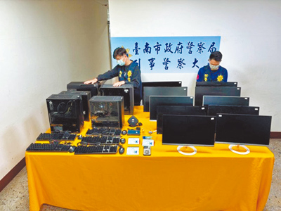 台南市警局刑警大隊偵四隊破獲與柬埔寨博弈網站合作的洗錢水房。(市刑大提供/洪榮志台南傳真) image
