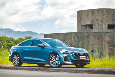 Audi A5 TFSI 150 kW S line運動版擁有銳利的外觀設計與大氣的車身比例,售價258.5萬元。(陳大任攝) image