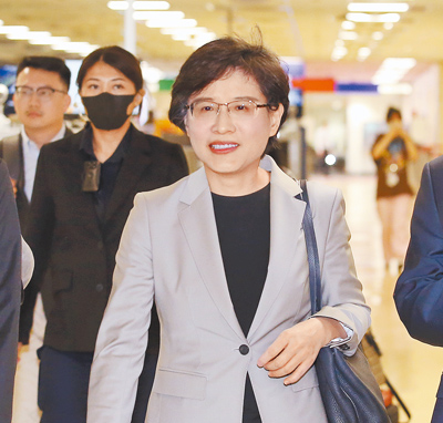 距離美國總統川普對等關稅8月1日大限只剩3天,行政院昨強調,鄭麗君與談判團隊仍在美國華府談判。(本報資料照片) image