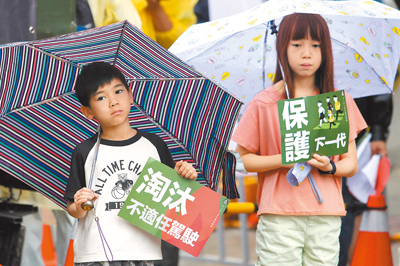 2018年起兒童交通傷亡除2021年下降,多呈逐年上升趨勢,前年起破萬人,去年更增至1.2萬人。(本報資料照片) image