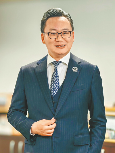 華航總經理陳漢銘5日發出上任後首封給員工信,宣示要打造「台灣最佳航空」的決心。(中華航空提供) image
