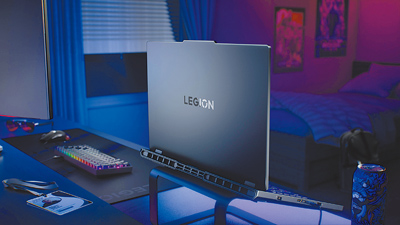 Lenovo Gaming Day將登場,於8月8日至8月17日於松菸文創園區「光一一個時間」咖啡廳打造暑期限定電競快閃咖啡廳,活動現場可親身試用Lenovo Legion電競筆電系列(見圖),玩家們於平日完成體驗後,可獲得Lenovo、Intel、NVIDIA等品牌限量好禮,並免費兌換「夏日競涼飲品」一杯,還可領取抽獎券,參與8月17日下午的現場限定抽獎活動,有機會將價值2990元的原廠Legion H410電競耳機、價值1610元的Legion RGB電競滑鼠等多項獎品帶回家。(Lenovo提供) image
