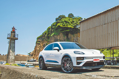 保時捷Macan Turbo擁有639PS/1130Nm最大動力輸出,0-100km/h僅需3.3秒,極速高達260km/h。(陳大任攝) image