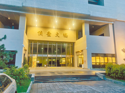 新北市1名2個月大男嬰20日被吳姓母親發現呼吸異常,送醫後不治,警方不敢大意報請士林地檢署安排解剖釐清死因。(本報資料照片) image