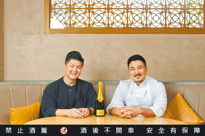 甫拿下米其林三星的JL Studio主廚Jimmy與新加坡META主廚Sun Kim四手聯彈,為Krug香檳掌勺打造奢華饗宴。(Krug提供) image