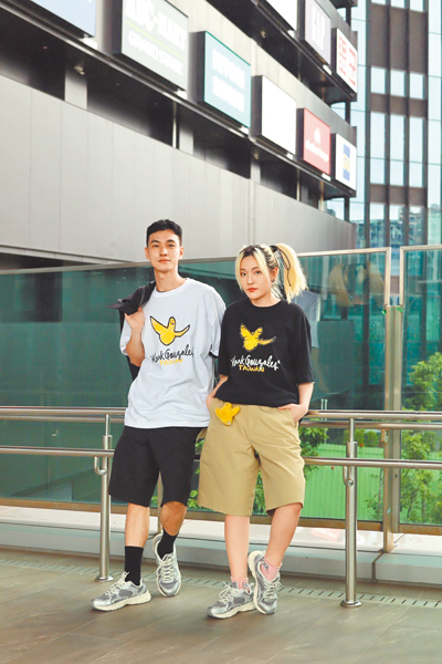 Mark Gonzales 台灣限定小天使與SHMOO T恤,2280元。(Mark Gonzales提供) image